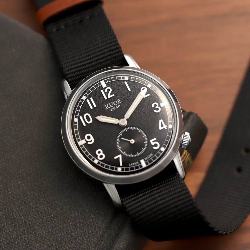 OLD SMITH 90-009 - Black w NATO Straps
