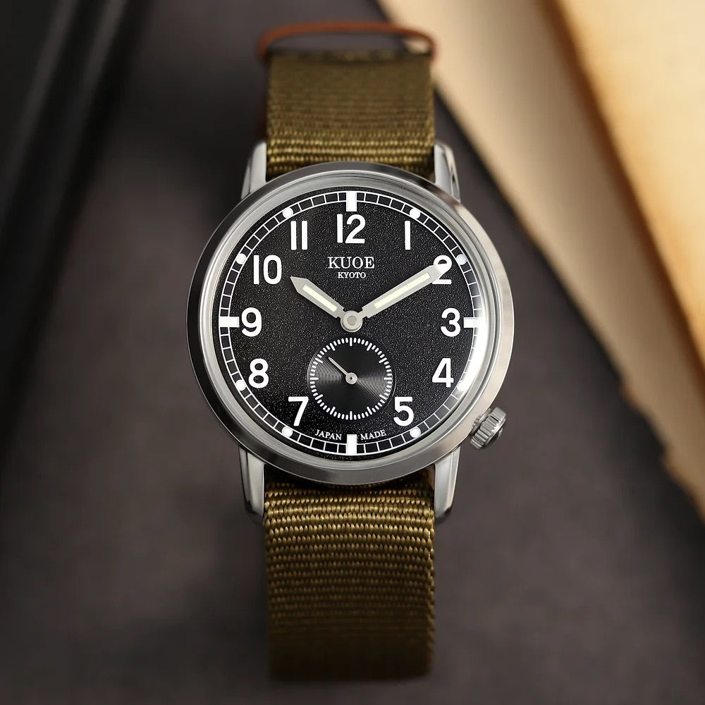 OLD SMITH 90-009 - Black w NATO Straps
