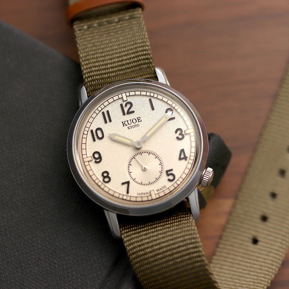 OLD SMITH 90-009 - Ivory w NATO Straps