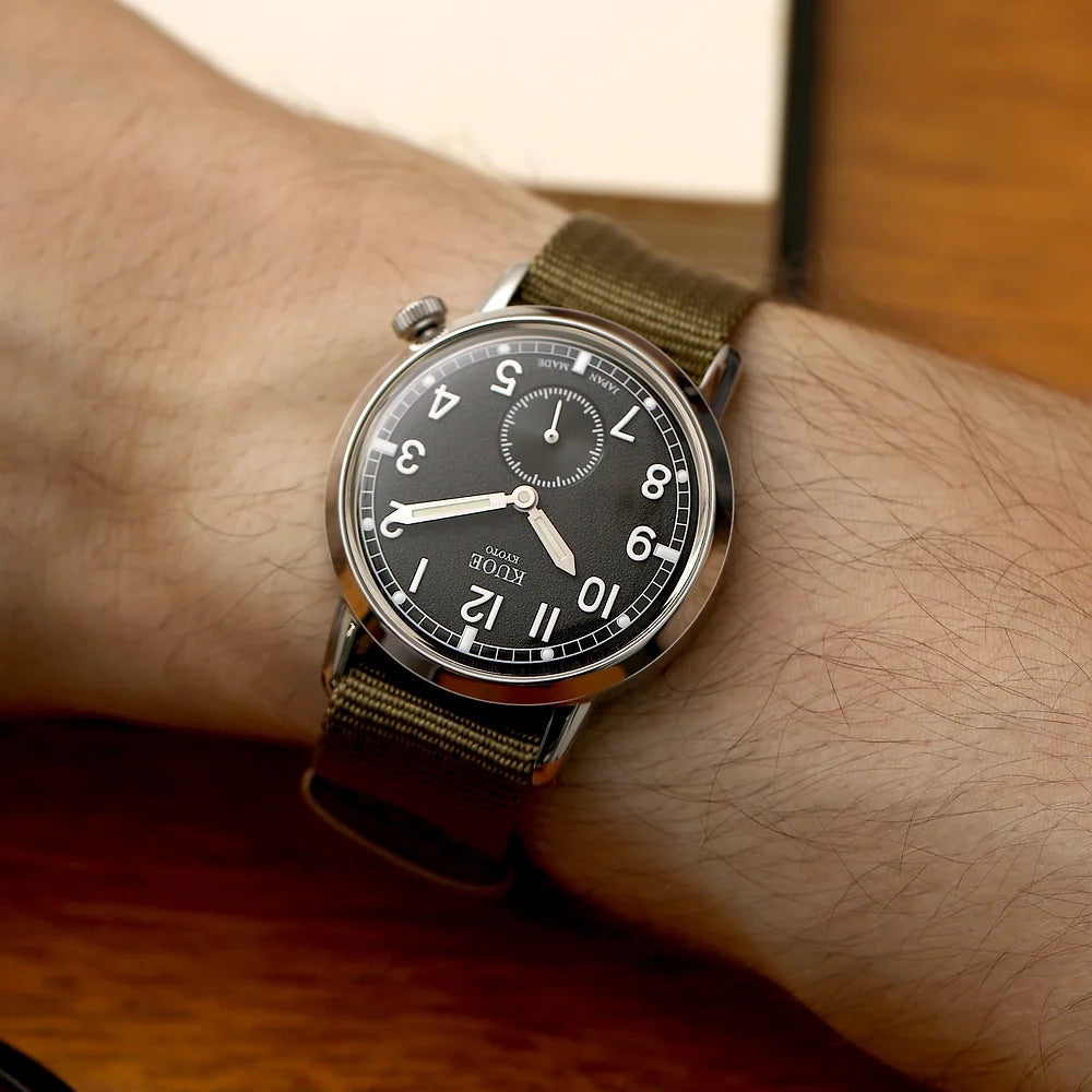 OLD SMITH 90-009 - Black w NATO Straps