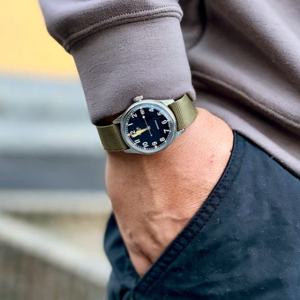 OLD SMITH 90-002 Automatic Black (with date)