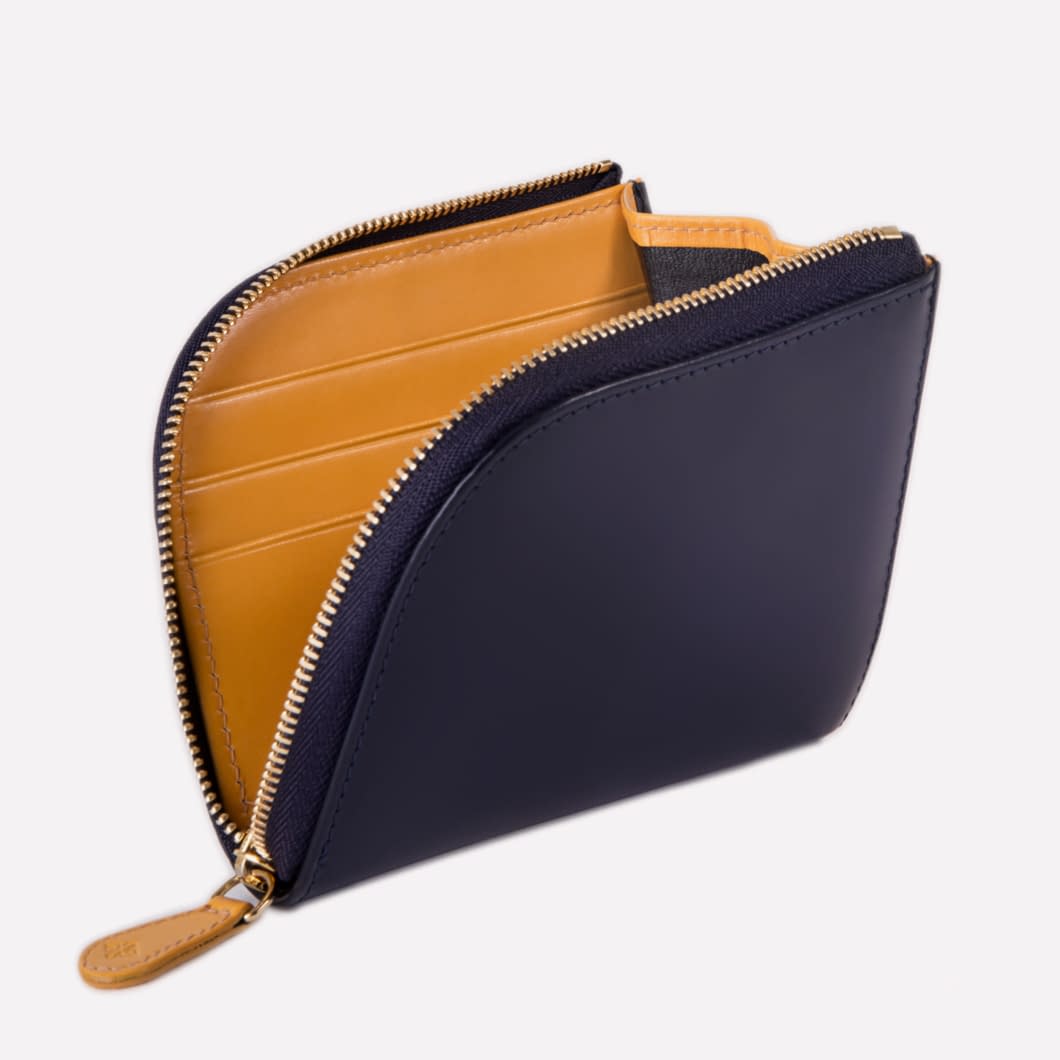 Bridle Zipped Curved Wallet