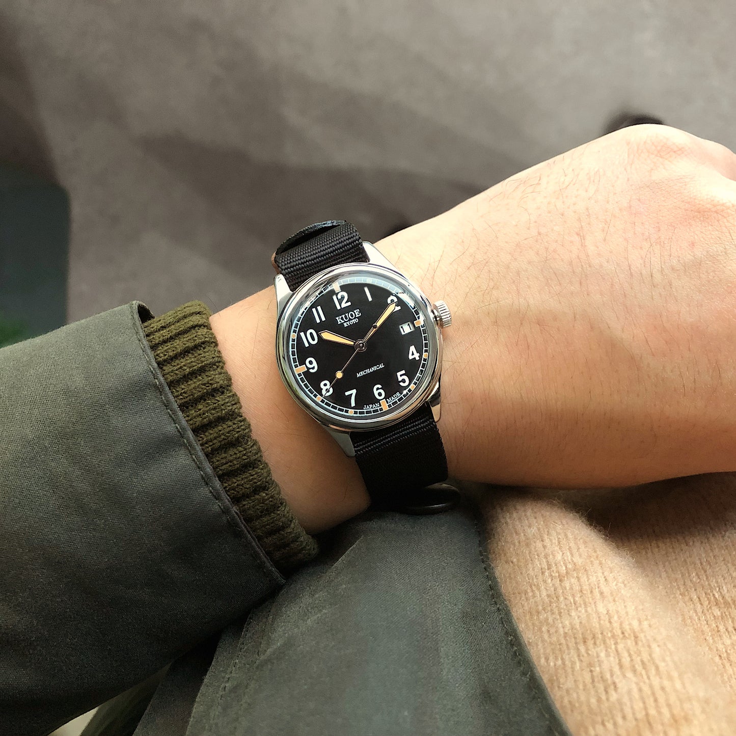 OLD SMITH 90-002 Automatic Black (with date)
