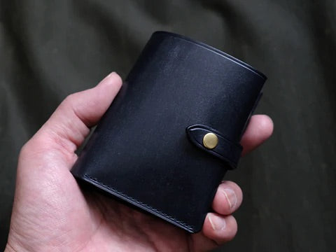 Enfold Coin Wallet - Bridle Leather (Limited Edition)