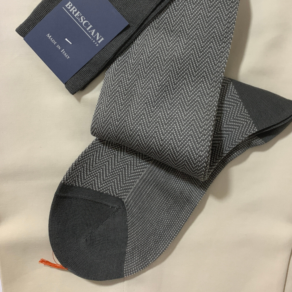 The Chevron Grey - onlybrown