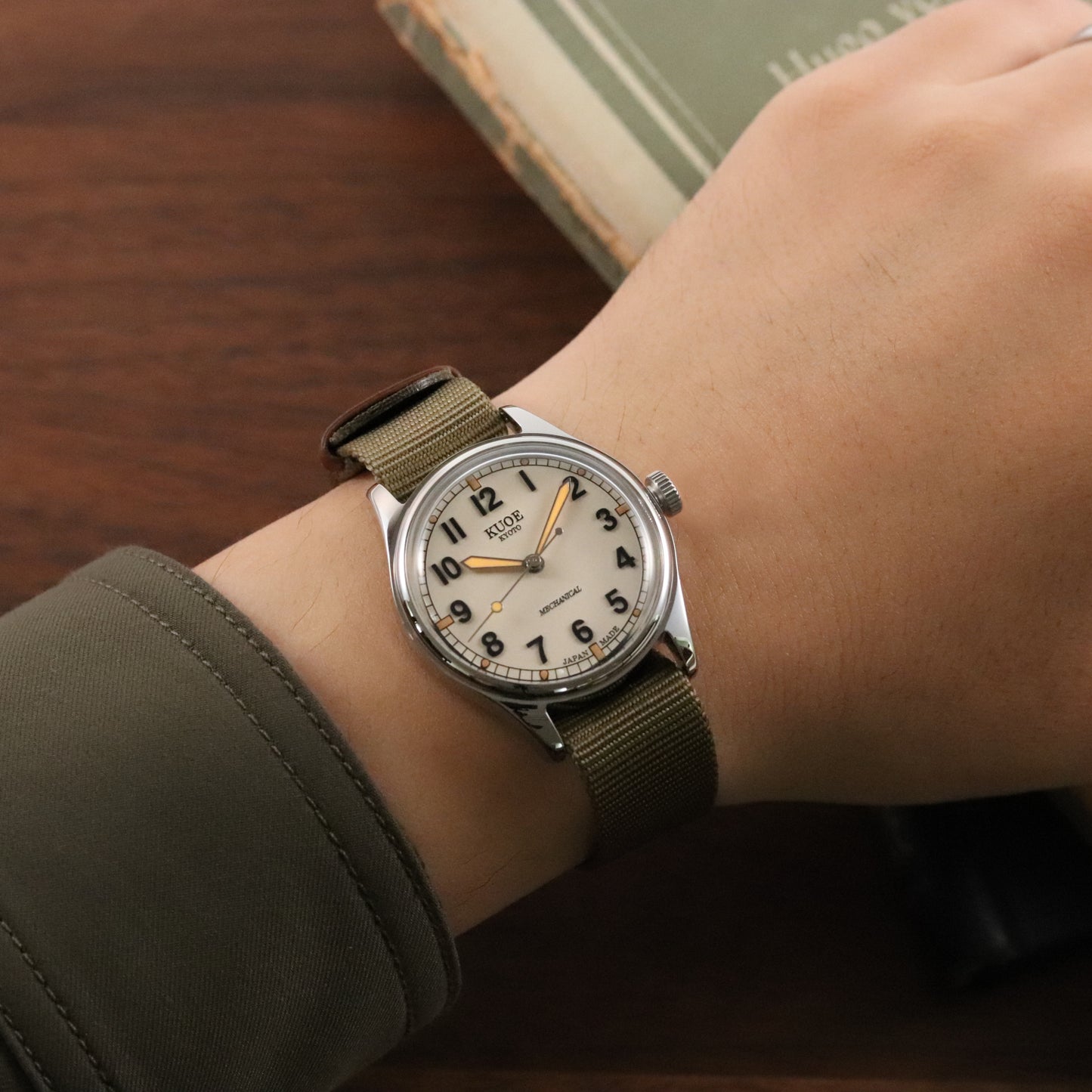 OLD SMITH 90-002 Automatic Ivory