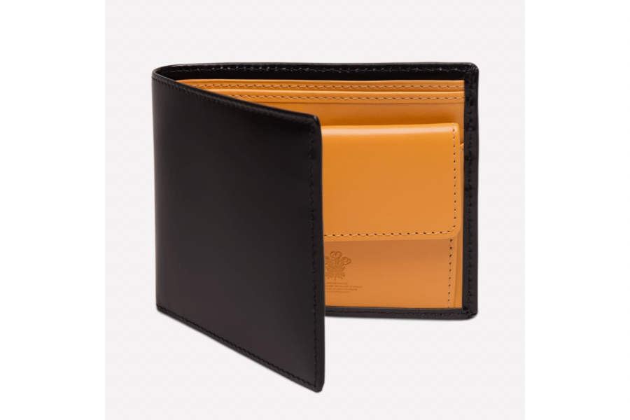 Bridle Billfold with Coin Pocket - onlybrown