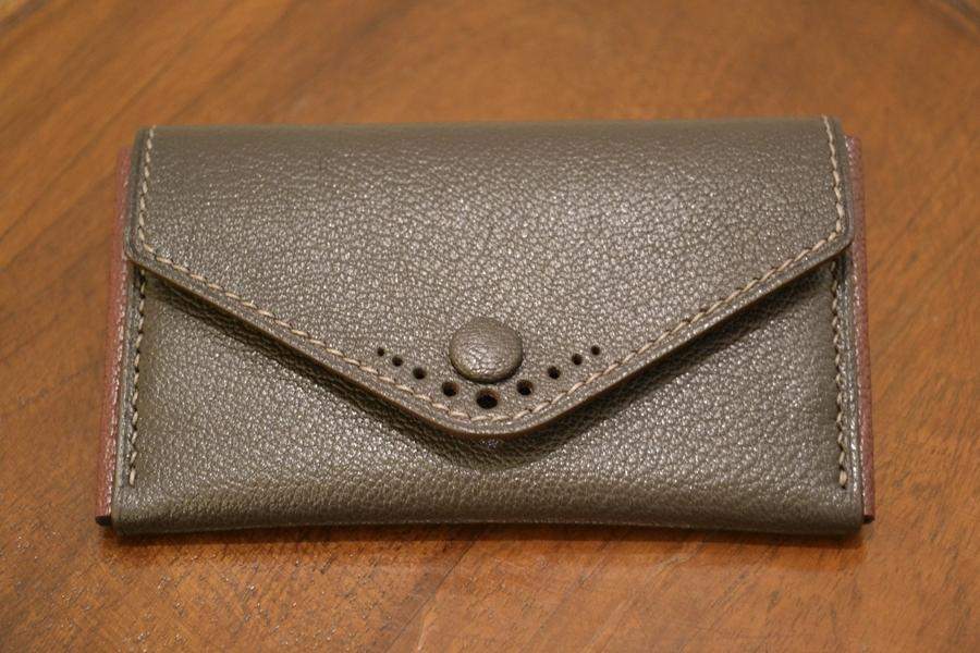 Buttoned Card Case - Olive Chèvre - onlybrown