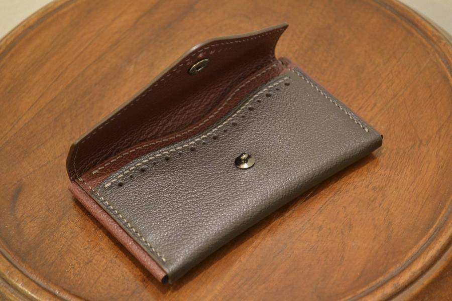 Buttoned Card Case - Olive Chèvre - onlybrown